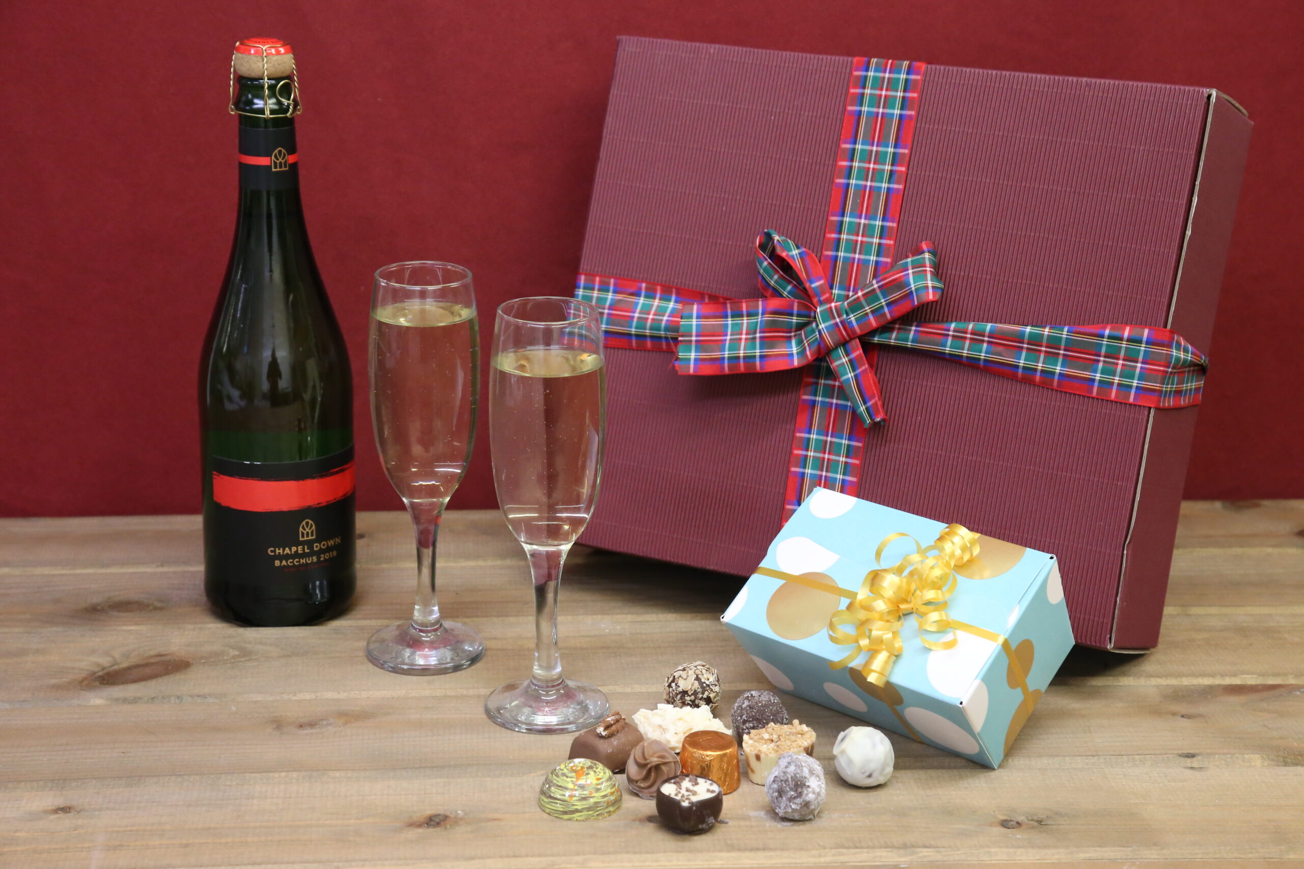 CELEBRATION GIFT BOX | Jempsons