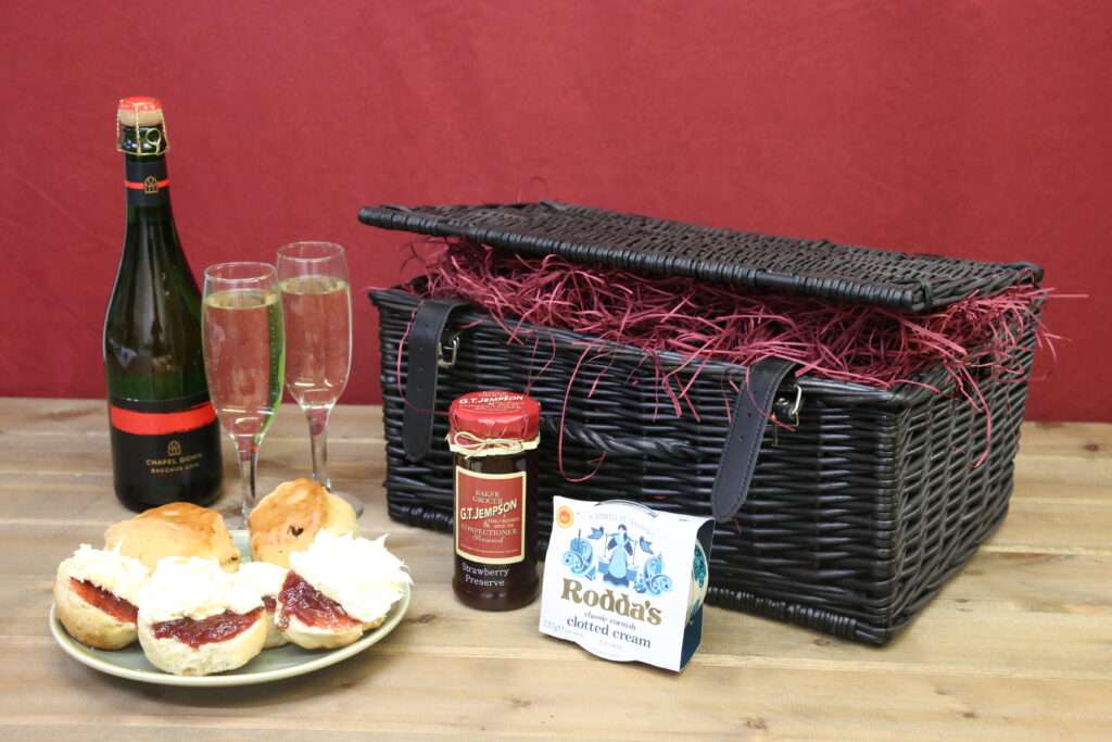 Sussex Cream Tea For Two Hamper
